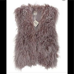 Haute Hippie Gillet.